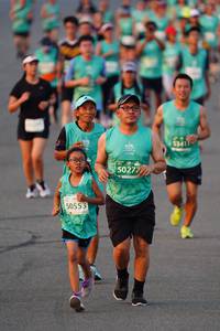 BIB: 53411, 50277, 50553, 
                            <button type="button" onclick="openModal(10510717)" class="btn btn-primary btn-sm float-right btn-popup" data-toggle="modal" data-target=".modal-high-quality">
                        <i class="fas fa-shopping-cart"></i> Add to Cart
                    </button>
                                            <button type="button" onclick="isThisMe(10510717, true)" class="btn btn-success btn-sm float-right btn-popup btn-isme hidden" data-toggle="tooltip" data-placement="bottom" title="นี่คือรูปของคุณใช่ไหม คลิกที่นี่เพื่อเอาเข้าอัลบั้ม">
                        <i class="fas fa-plus"></i> Add to album
                    </button>
                    <button type="button" onclick="isThisMe(10510717, false)" class="btn btn-warning btn-sm float-right btn-popup btn-isnotme hidden">
                        <i class="fas fa-ban"></i> Remove from album
                    </button>